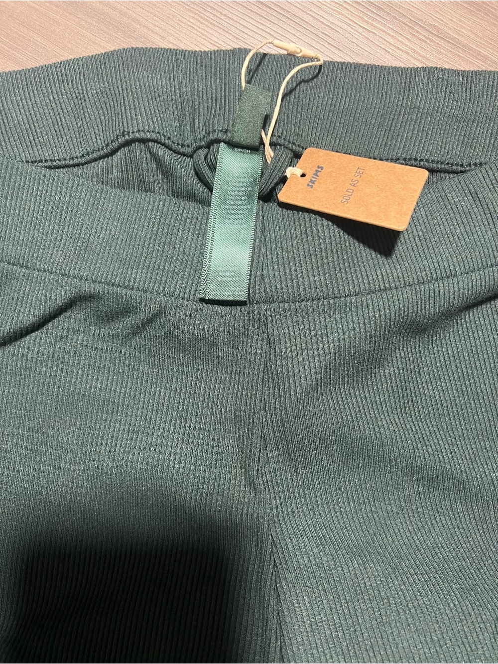 🌿 SKIMS Lounge Rib Sleep Pants• Cypress • S • NWT - Picture 3 of 3